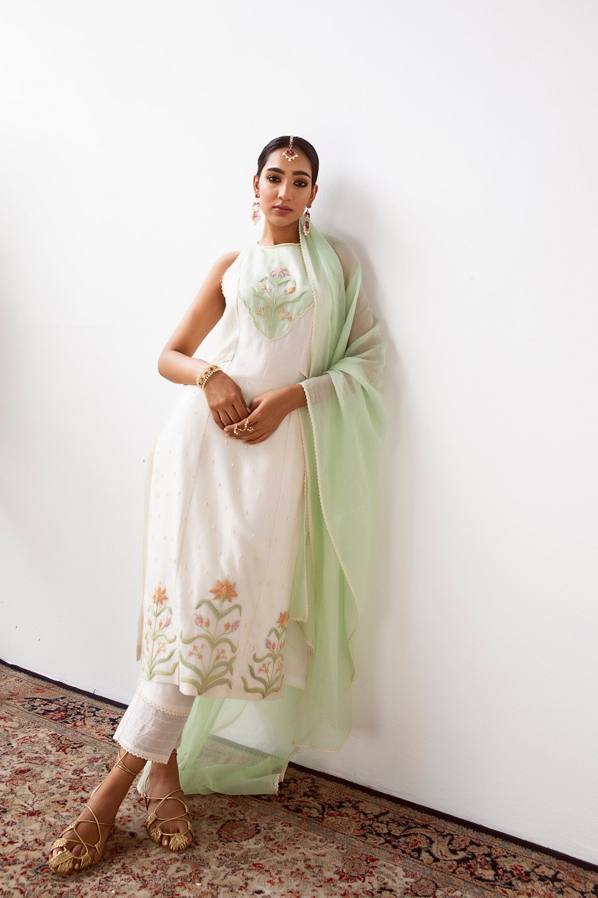 Ivory and Green Kurta Set in Silk Chanderi