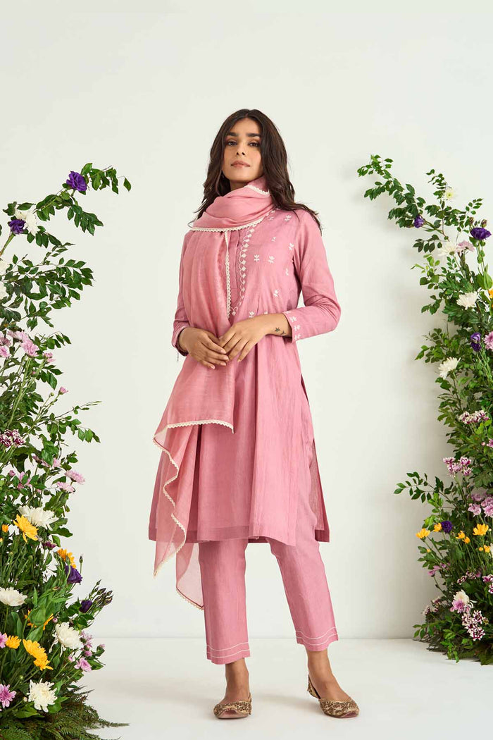 Onion Pink kurta set in pure cotton